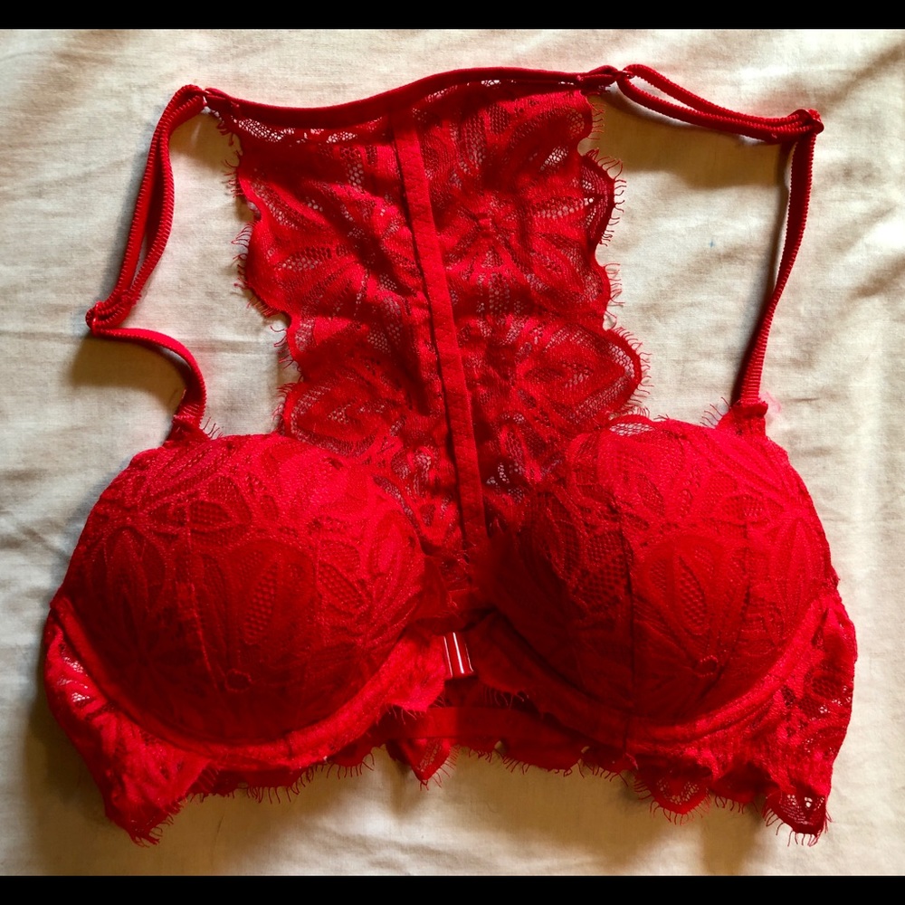 PINK Lacy Push-ups